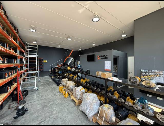 206M² WAREHOUSE TO LET IN SPARTAN